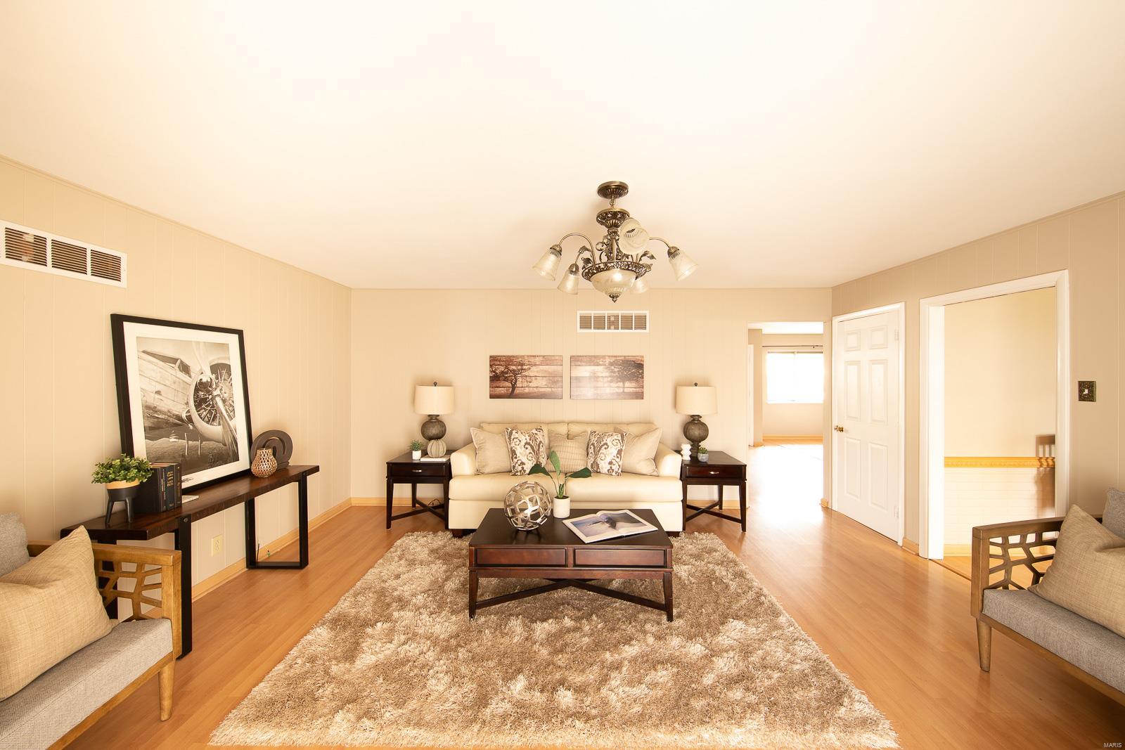 1021 Schulte Road St. Louis, MO 63146 - Photo 15 of 43 Gallery Image 15