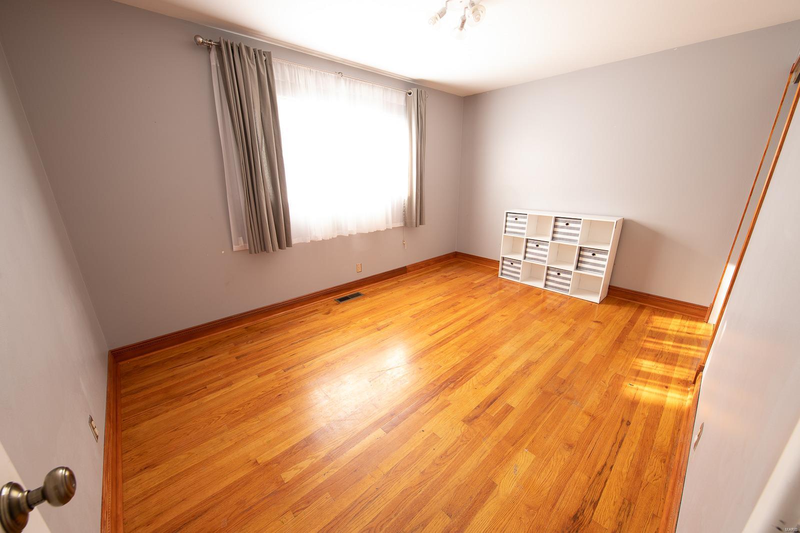1021 Schulte Road St. Louis, MO 63146 - Photo 24 of 43 Gallery Image 24