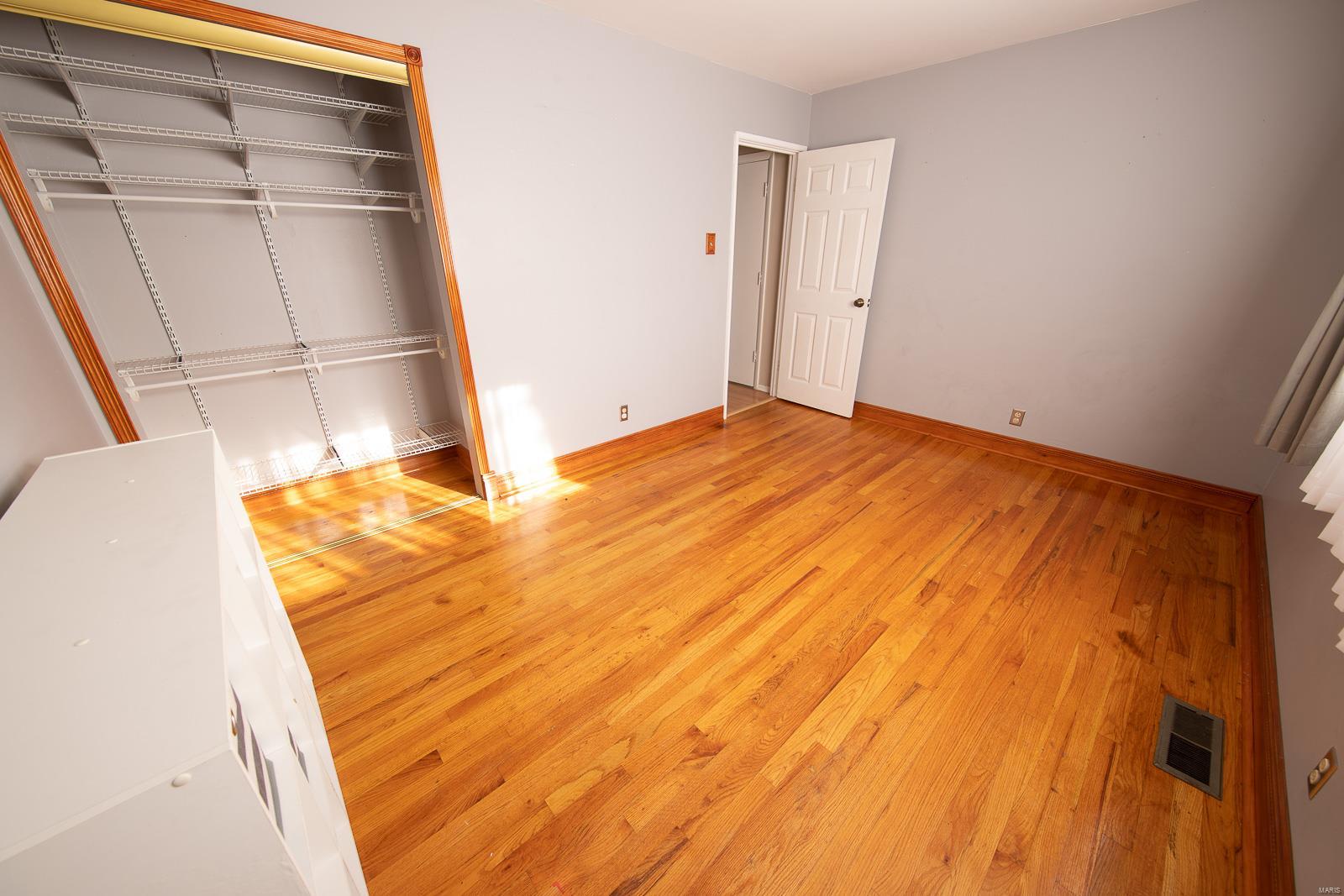 1021 Schulte Road St. Louis, MO 63146 - Photo 25 of 43 Gallery Image 25