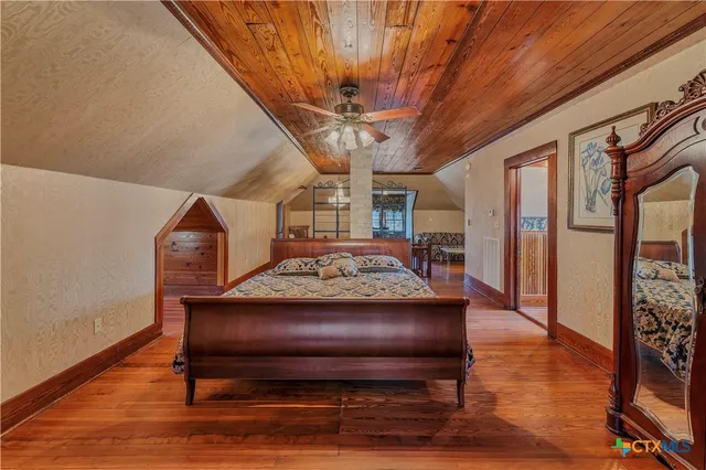 a view of a interior of the house