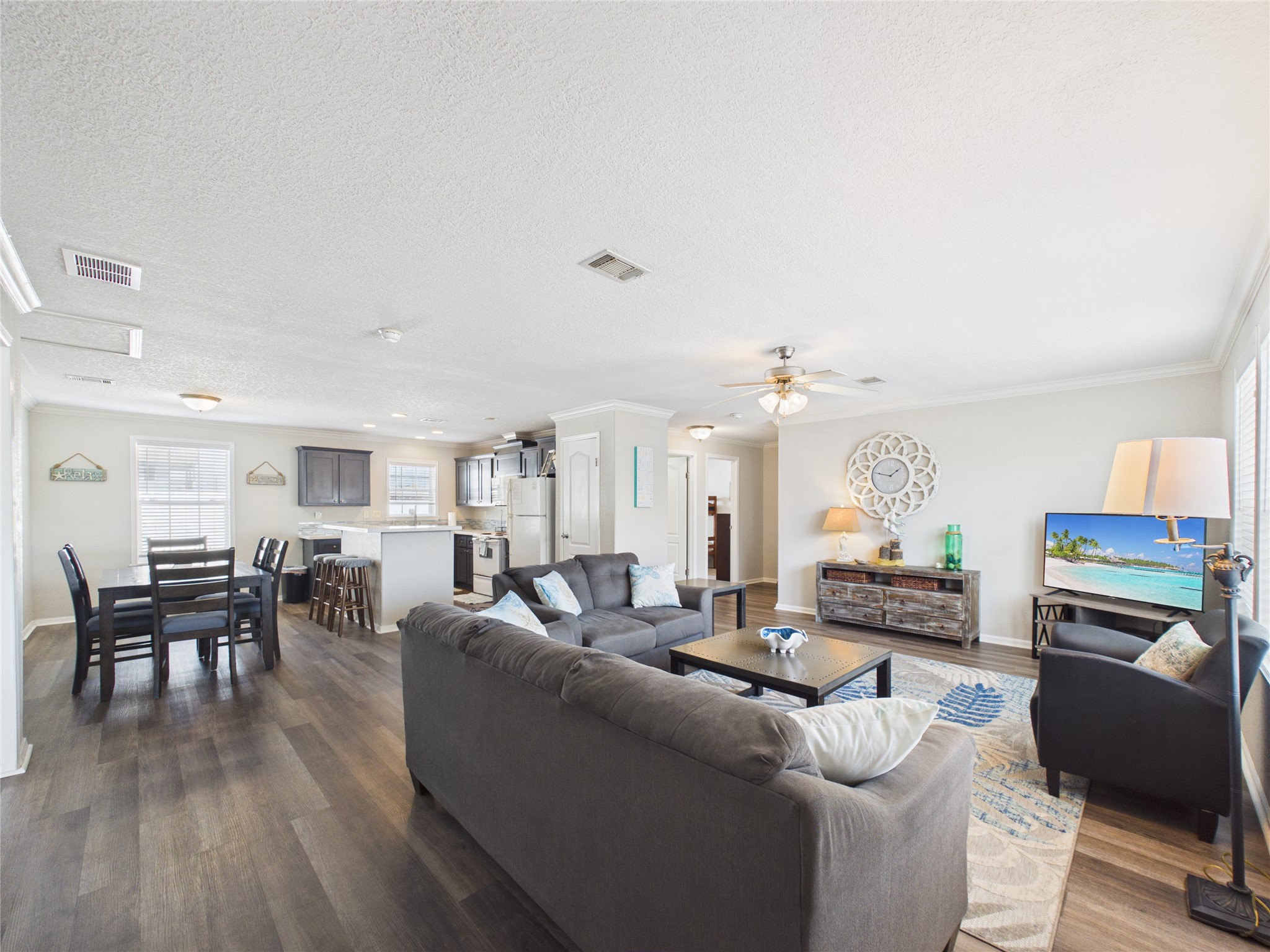 905 Meynig Drive Crystal Beach, TX 77650 - Photo 11 of 50