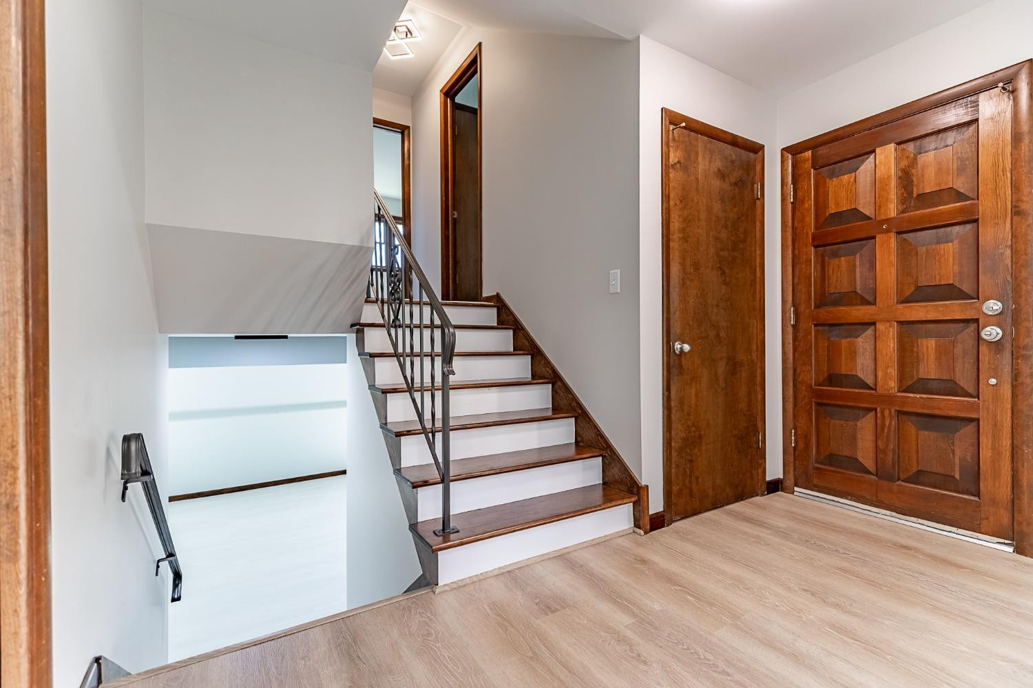 8551 Garfield Avenue Munster, IN 46321 - Photo 24 of 39 a view of entryway with a window and stairs