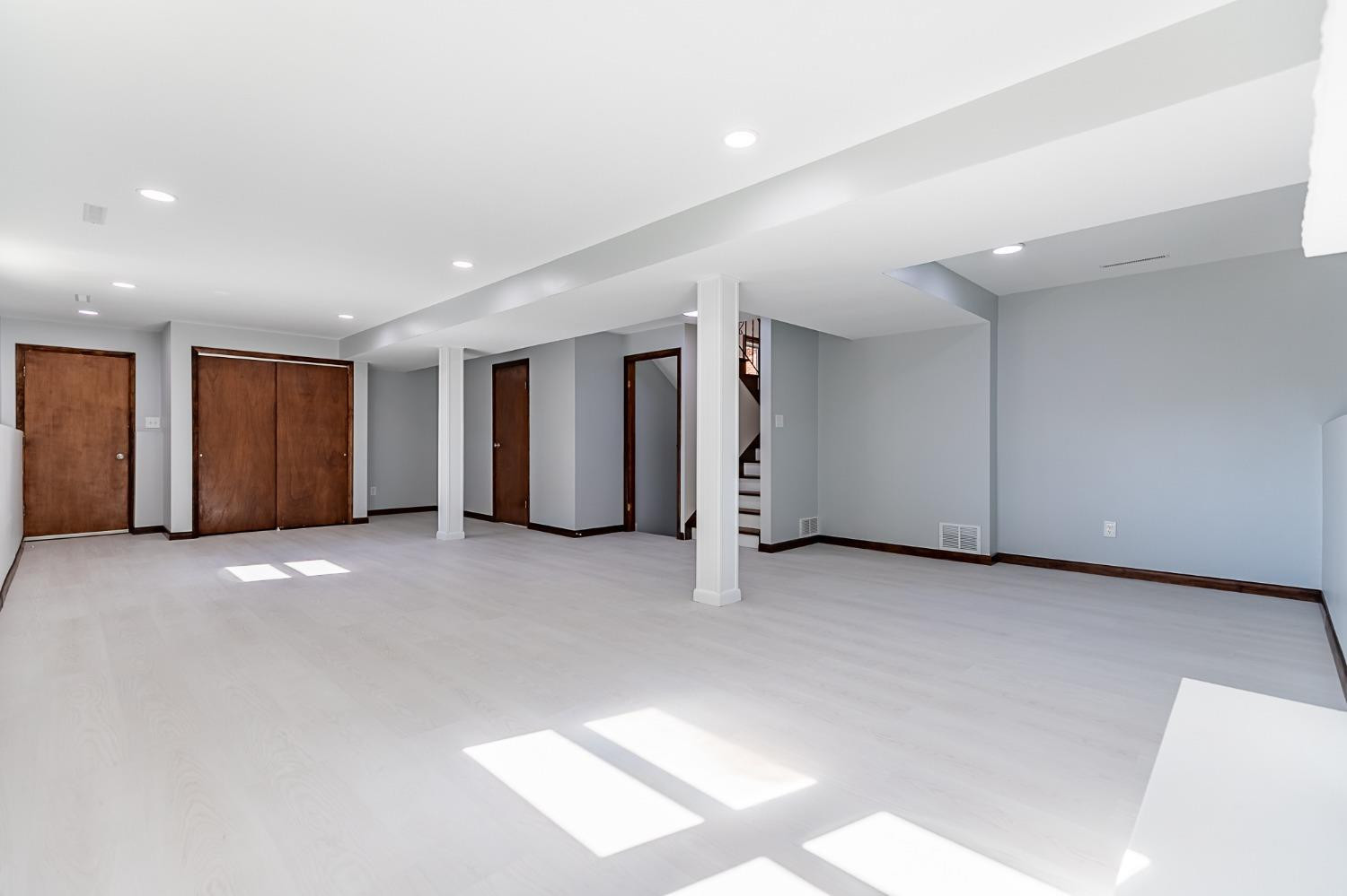 8551 Garfield Avenue Munster, IN 46321 - Photo 34 of 39 a view of an empty room