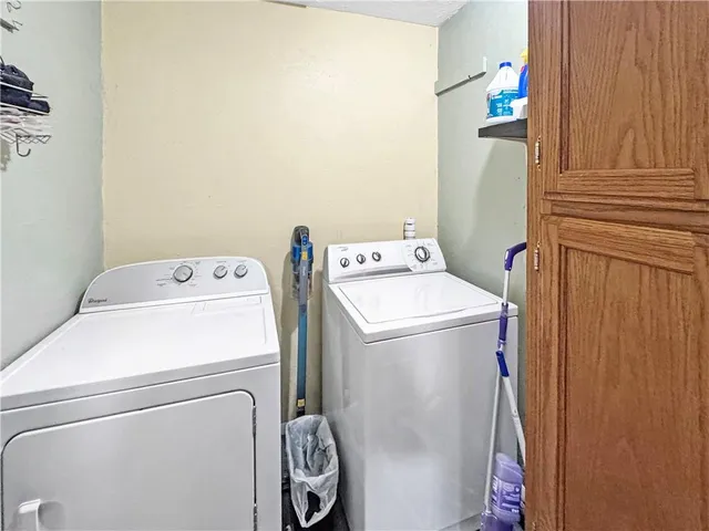 $285,000 | 33247 Bittner Drive, Warsaw, MO 65355