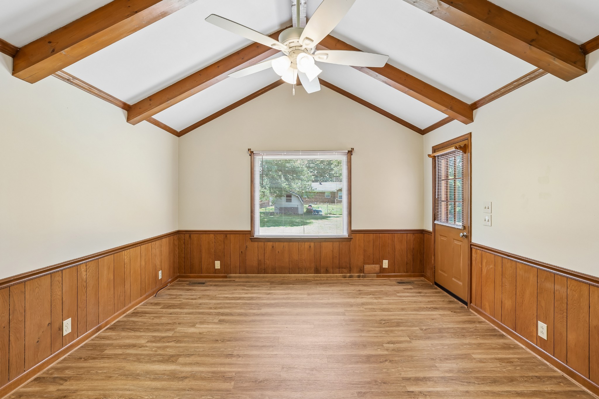 1419 Avon Road Murfreesboro, TN 37129 - Photo 15 of 39
