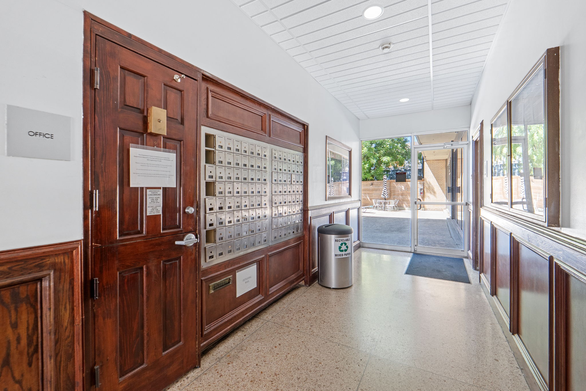 1800 Lavaca Street, Unit 413 Austin, TX 78701 - Photo 13 of 17 View of community with mail area and recessed lighting
