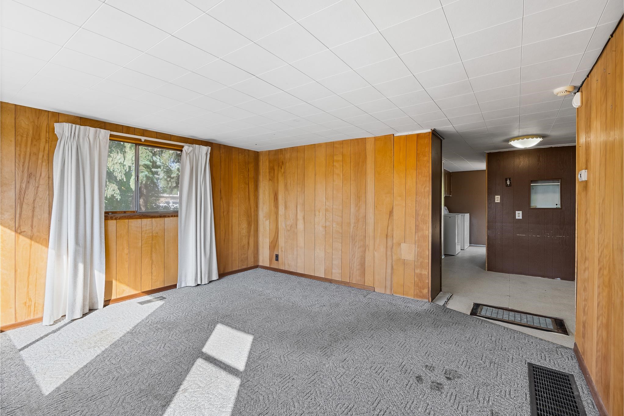 3815 East Peone Foothills Road Mead, WA 99021 - Photo 10 of 30 Gallery Image 10