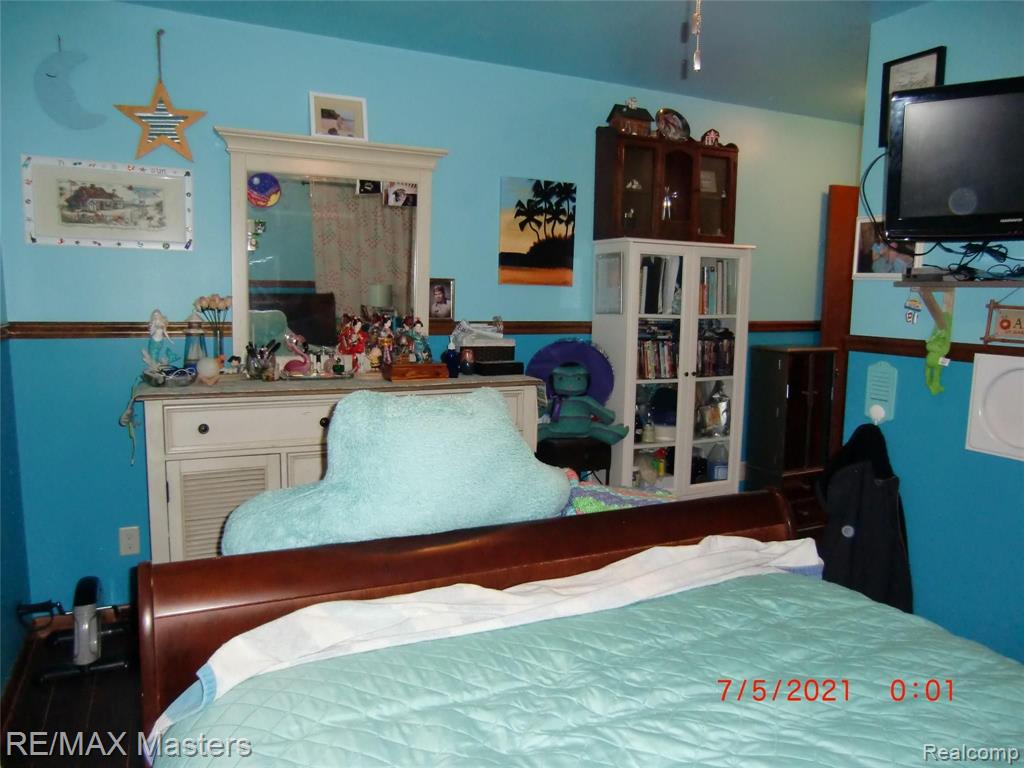 2795 Carleton West Road Carleton, MI 48117 - Photo 8 of 32