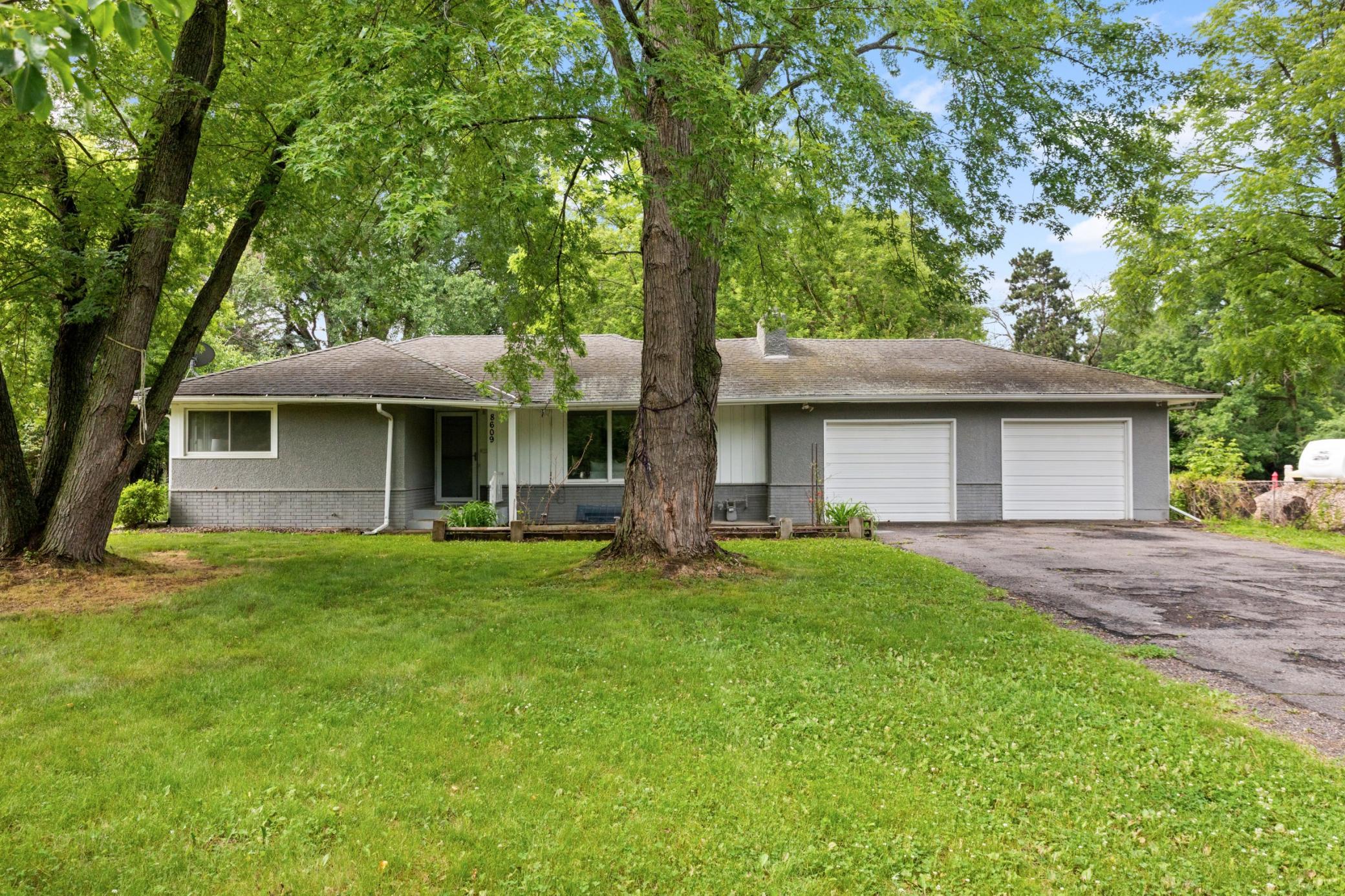 8609 West River Road Brooklyn Park, MN 55444 - Photo 1 of 25