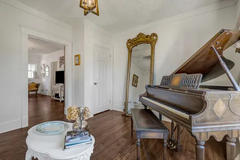 $549,900 | 127 South Greenwood Street, Lebanon, TN 37087