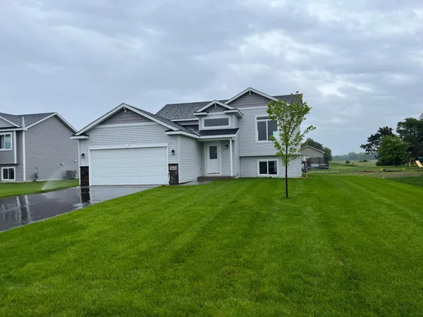 $289,900 | 920 2 1/2 Avenue Southwest, Rice, MN 56367
