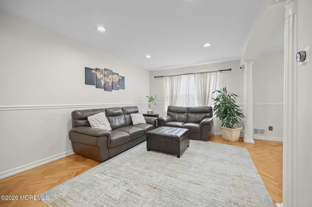 $4,000 | 10 Kinglet Avenue, Marlboro, NJ 07746