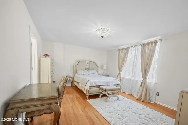 $4,000 | 10 Kinglet Avenue, Marlboro, NJ 07746