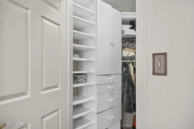 $4,000 | 10 Kinglet Avenue, Marlboro, NJ 07746