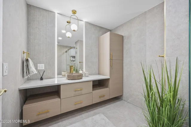 $4,000 | 10 Kinglet Avenue, Marlboro, NJ 07746