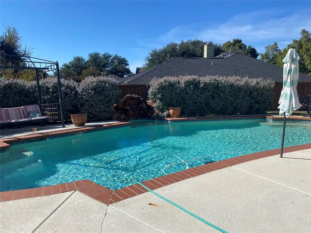 $2,900 | 1230 Donegal Lane, Garland, TX 75044