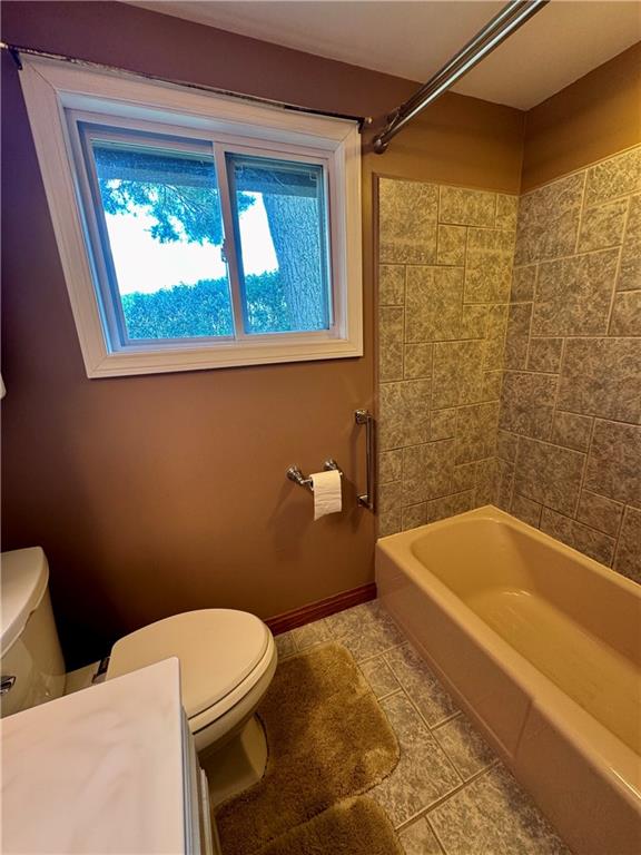 268 Holyoke Road Butler, PA 16001 - Photo 18 of 43