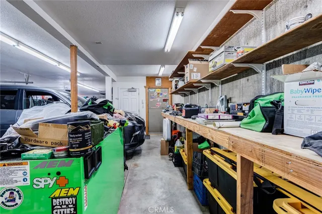 $749,900 | 8384 Highland Court, Oak Hills, CA 92344