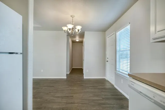 $1,625 | 750 Fallen Oak Drive, Bertram, TX 78605