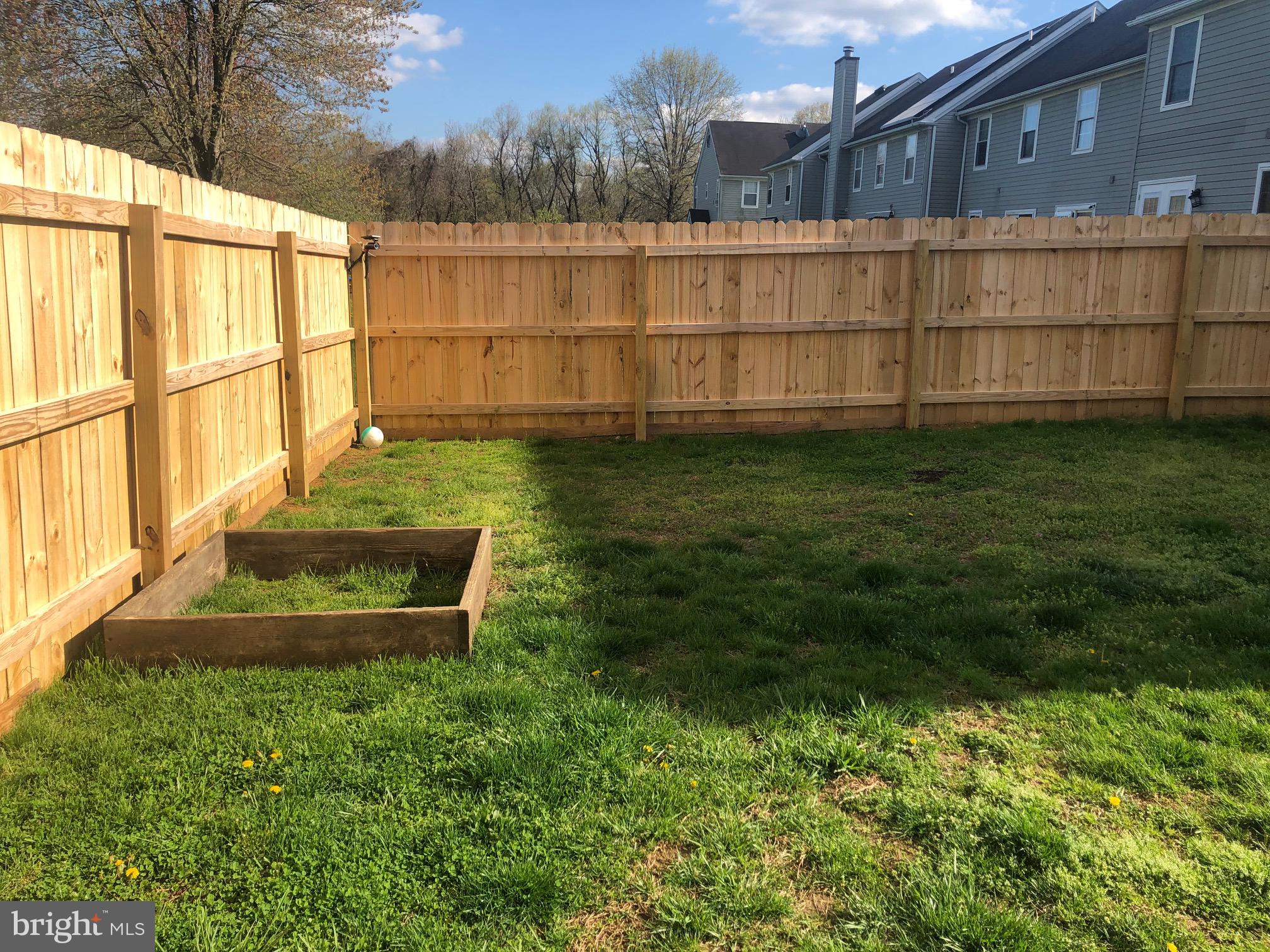 308 Buttonwoods Road Elkton, MD 21921 - Photo 3 of 3 New privacy fence