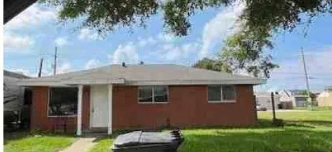 $92,600 | 2229 Kenneth Drive, Violet, LA 70092