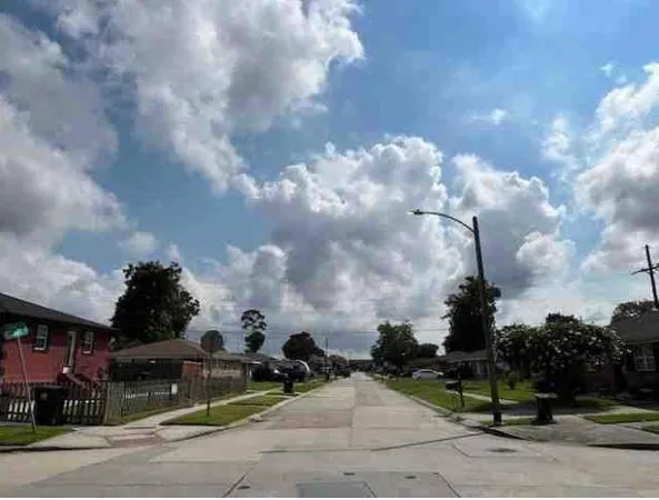 $92,600 | 2229 Kenneth Drive, Violet, LA 70092