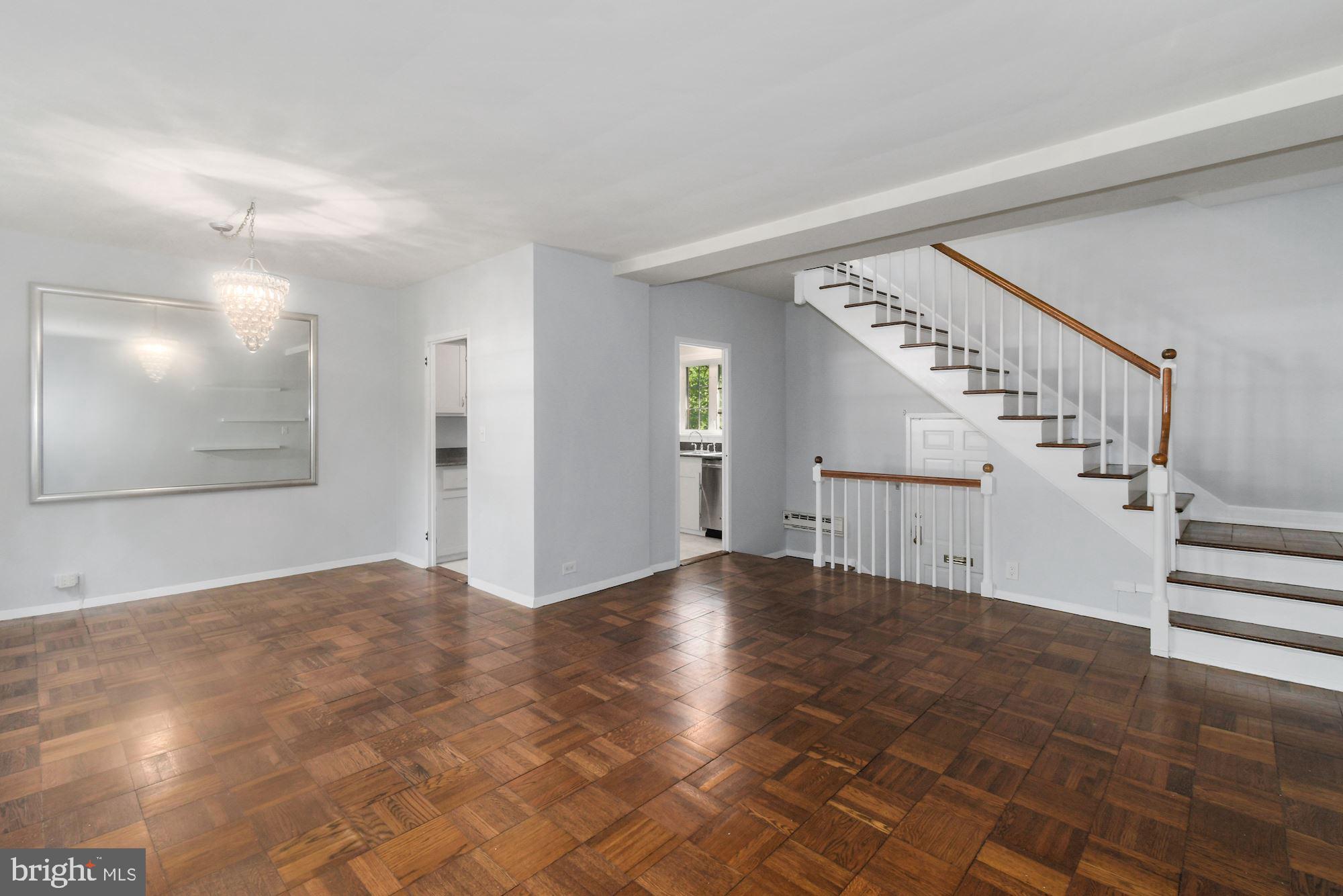 3230 Gunston Road Alexandria, VA 22302 - Photo 5 of 28 Gallery Image 5