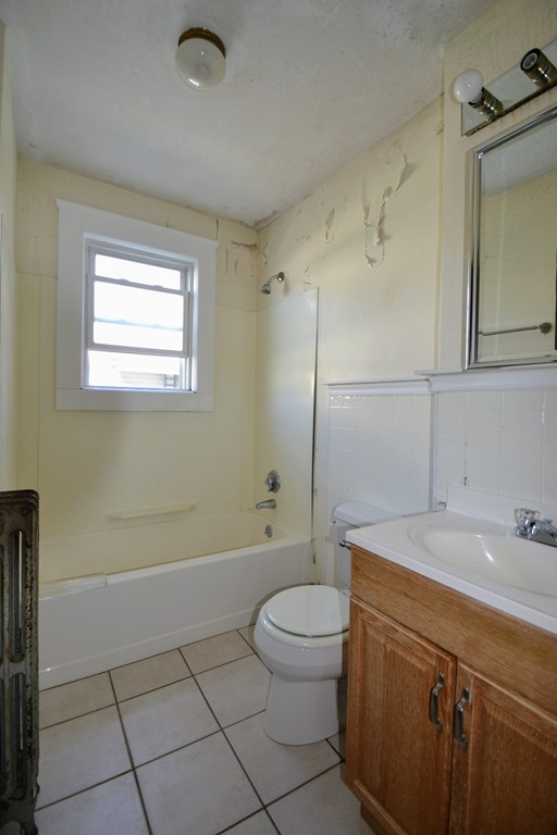 15-17 Melville Road Somerville, MA 02145 - Photo 9 of 30 Gallery Image 9