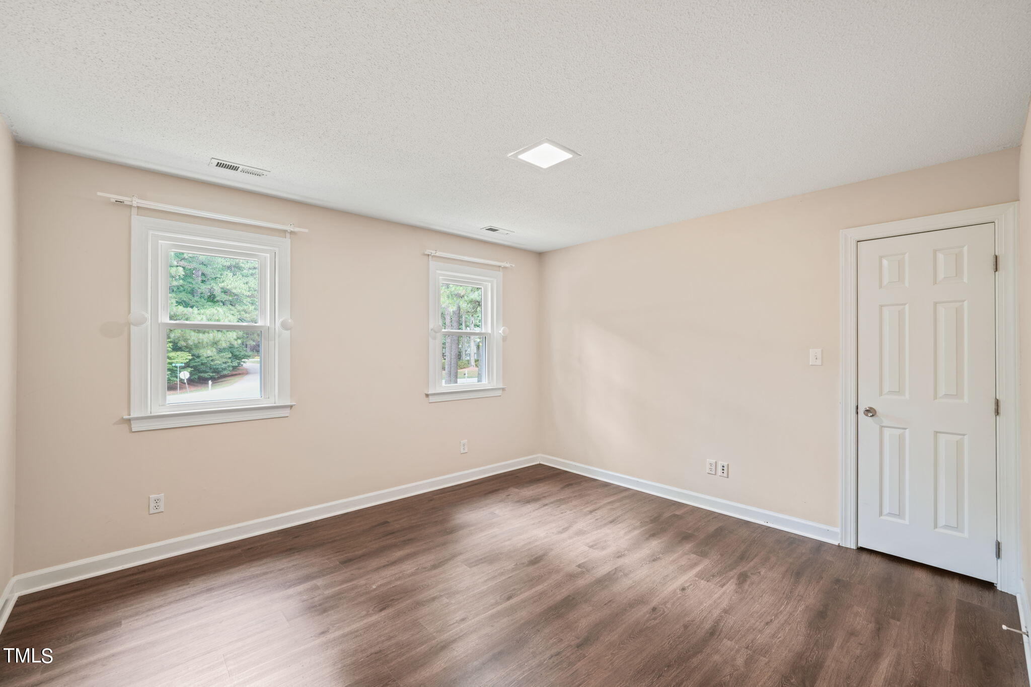 10917 Coachmans Way Raleigh, NC 27614 - Photo 36 of 67 98-web-or-mls-DSC03135