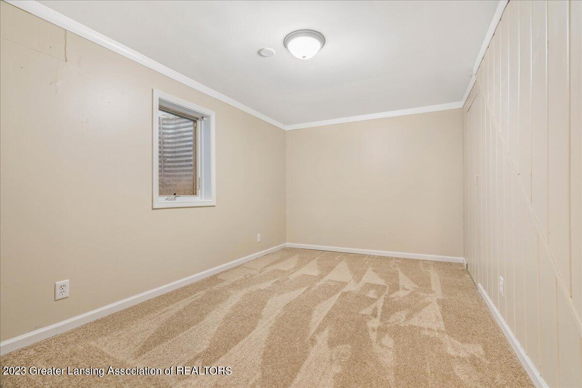 2808 Arlington Road Lansing, MI 48906 - Photo 26 of 31 26-Media Jett-26