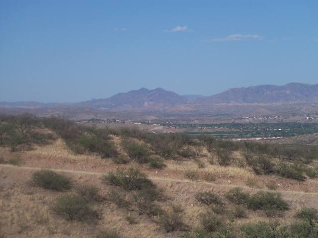 797 Avenida Gaona Rio Rico, AZ 85648 - Photo 3 of 4