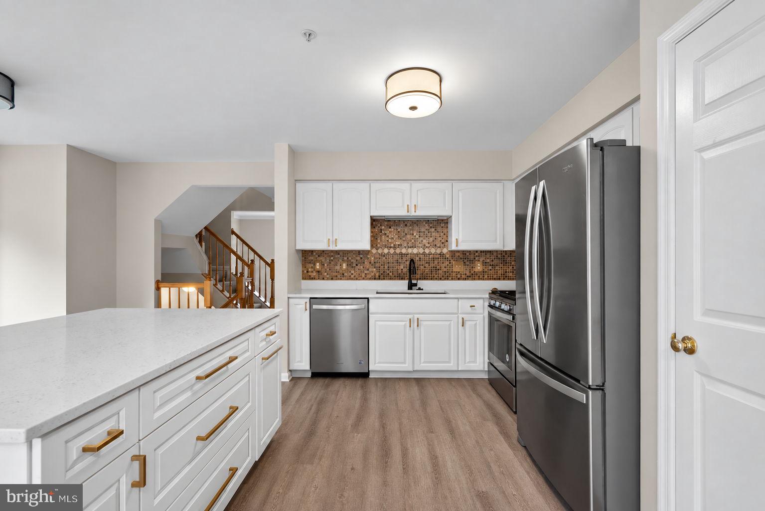 4642 Ripley Manor Terrace Olney, MD 20832 - Photo 16 of 43 Kitchen
