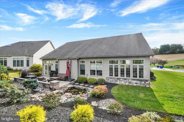 $475,000 | 10 Azalea Drive, Windsor, PA 17366