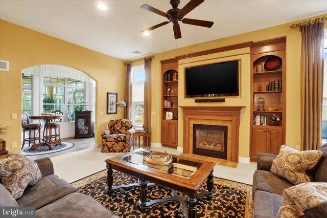 $475,000 | 10 Azalea Drive, Windsor, PA 17366