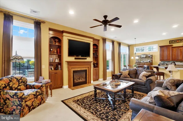 $475,000 | 10 Azalea Drive, Windsor, PA 17366