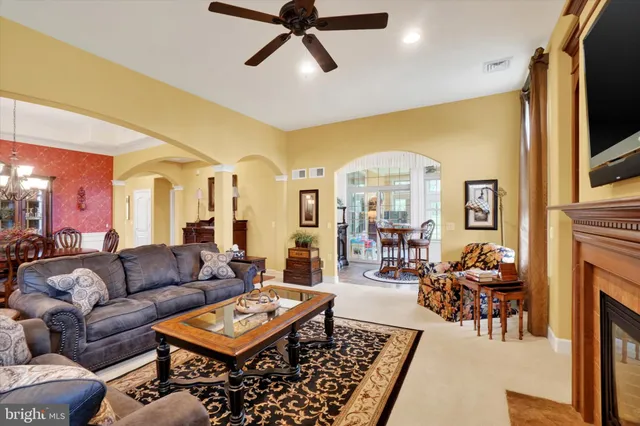 $475,000 | 10 Azalea Drive, Windsor, PA 17366