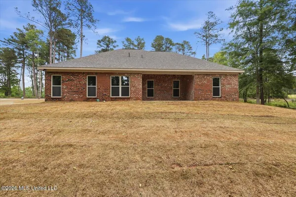 $359,900 | 225 Walter Jones Road, Mendenhall, MS 39114