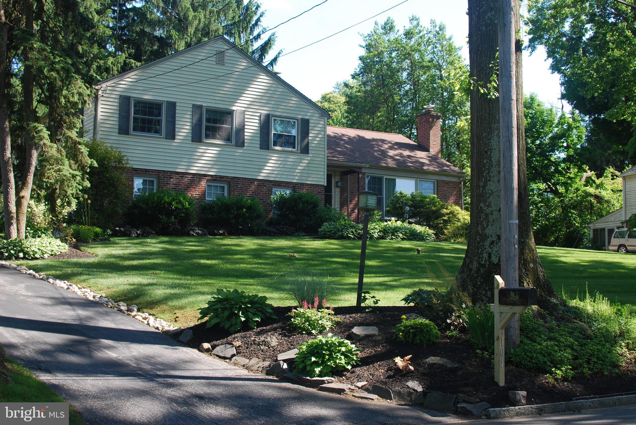 101 Aberdeen Terrace Wayne, PA 19087 - Photo 1 of 33