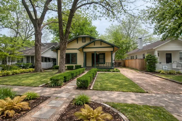 $2,650 | 4213 Avenue C, Unit A, Austin, TX 78751