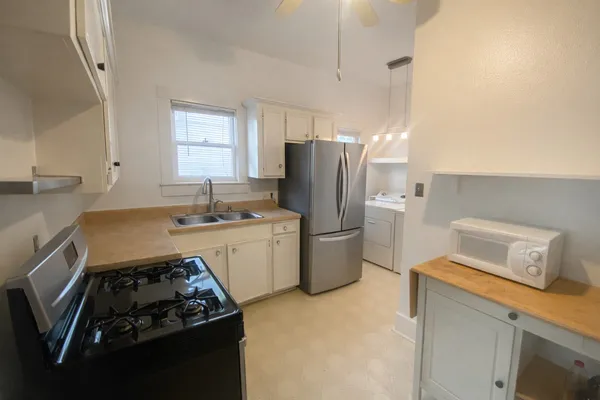 $2,650 | 4213 Avenue C, Unit A, Austin, TX 78751