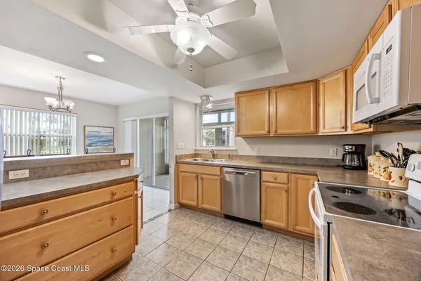 $2,000 | 416 Dove Lane, Unit 18, Satellite Beach, FL 32937