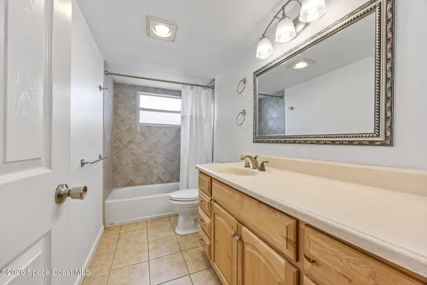 $2,000 | 416 Dove Lane, Unit 18, Satellite Beach, FL 32937