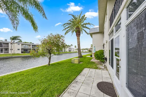 $2,000 | 416 Dove Lane, Unit 18, Satellite Beach, FL 32937