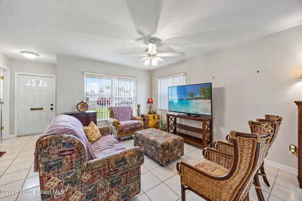 $2,000 | 416 Dove Lane, Unit 18, Satellite Beach, FL 32937
