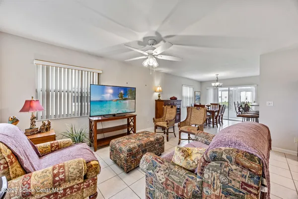 $2,000 | 416 Dove Lane, Unit 18, Satellite Beach, FL 32937
