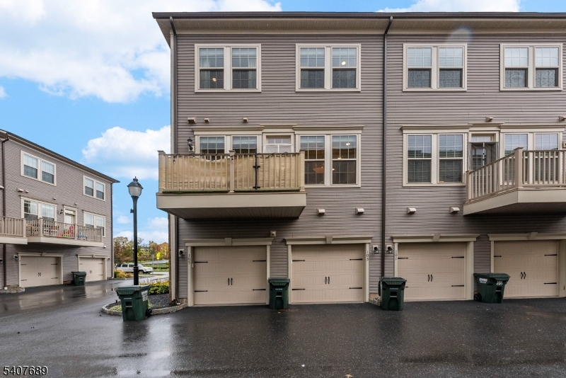 105 Robeson Street Somerville, NJ 08876 - Photo 14 of 48