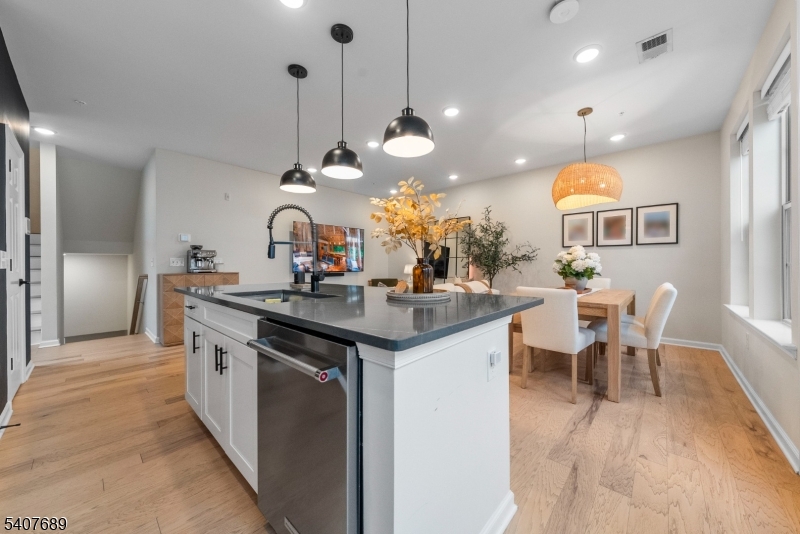 105 Robeson Street Somerville, NJ 08876 - Photo 26 of 48