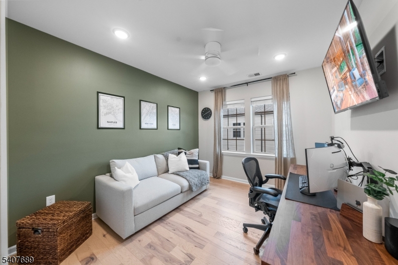 105 Robeson Street Somerville, NJ 08876 - Photo 34 of 48