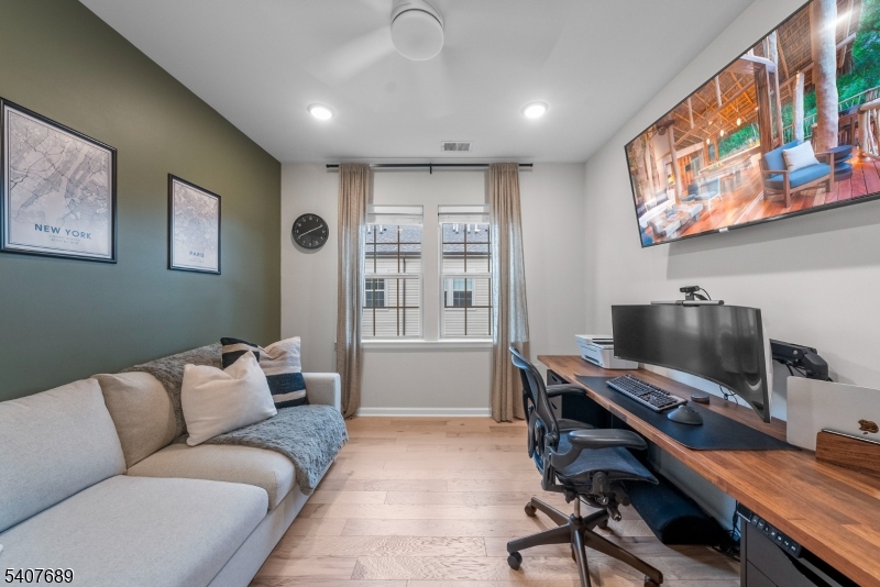 105 Robeson Street Somerville, NJ 08876 - Photo 35 of 48