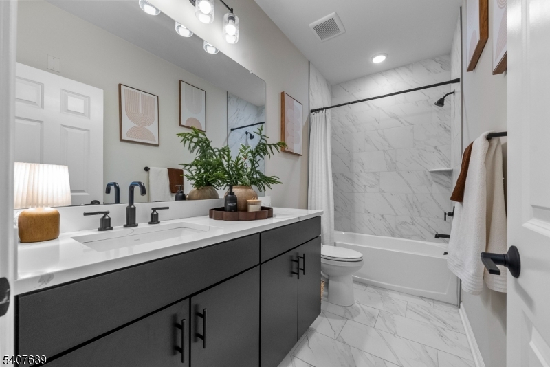 105 Robeson Street Somerville, NJ 08876 - Photo 37 of 48